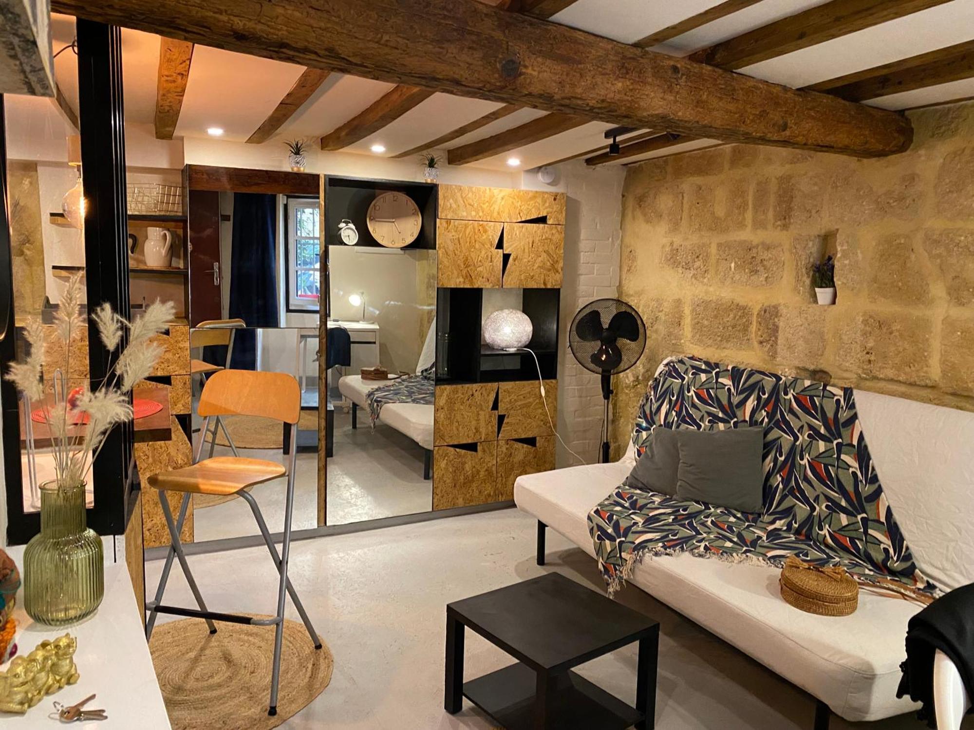 Charmant Studio Ecusson Centre Historique Apartment มงต์เปอลิเยร์ ภายนอก รูปภาพ